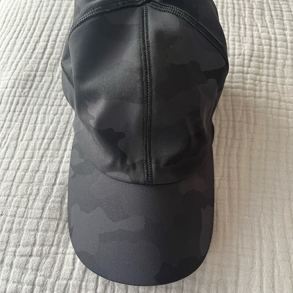 NWOT Black Camo Cap